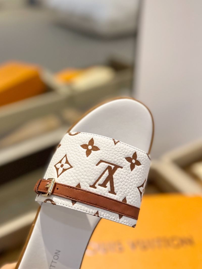 Louis Vuitton Slippers